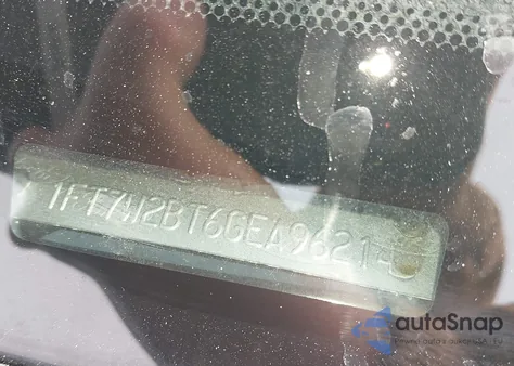 2016 Ford F-250 Lariat z USA, uszkodzony, nr VIN 1FT7W2BT6GEA96214